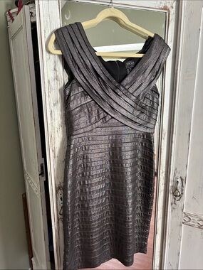 Xscape Metallic Gunmetal Pleated Midi Dress